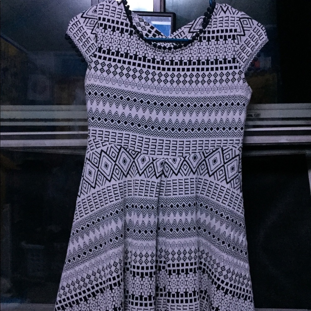 Kiddo by Katie Black and white dress